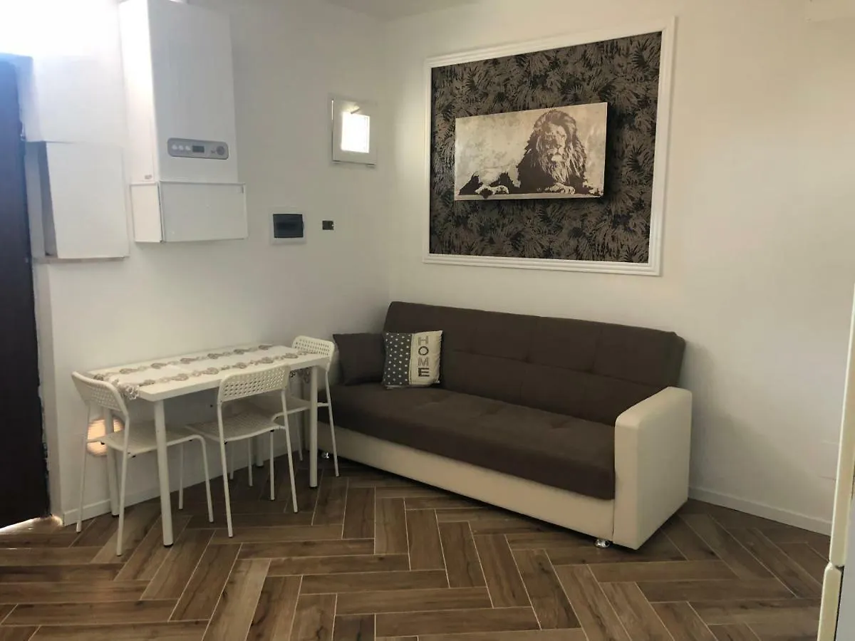 Camaldoli House Apartment Milan